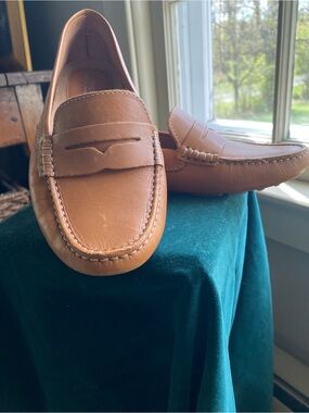 Eastland Womens Tan Leather Driving Moccasins size 9.5W